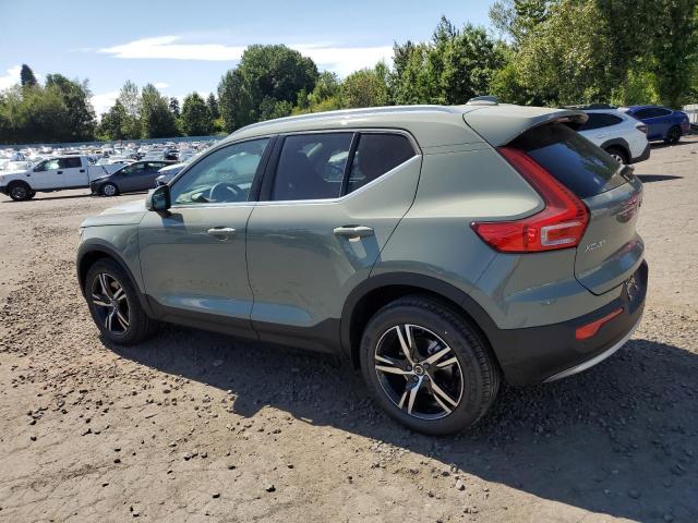 2025 VOLVO XC40 CORE YV4L12UJ2S2599951
