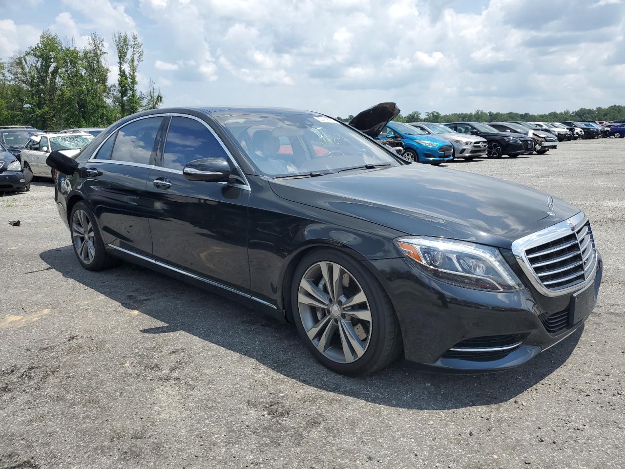 MERCEDES-BENZ S-CLASS 550