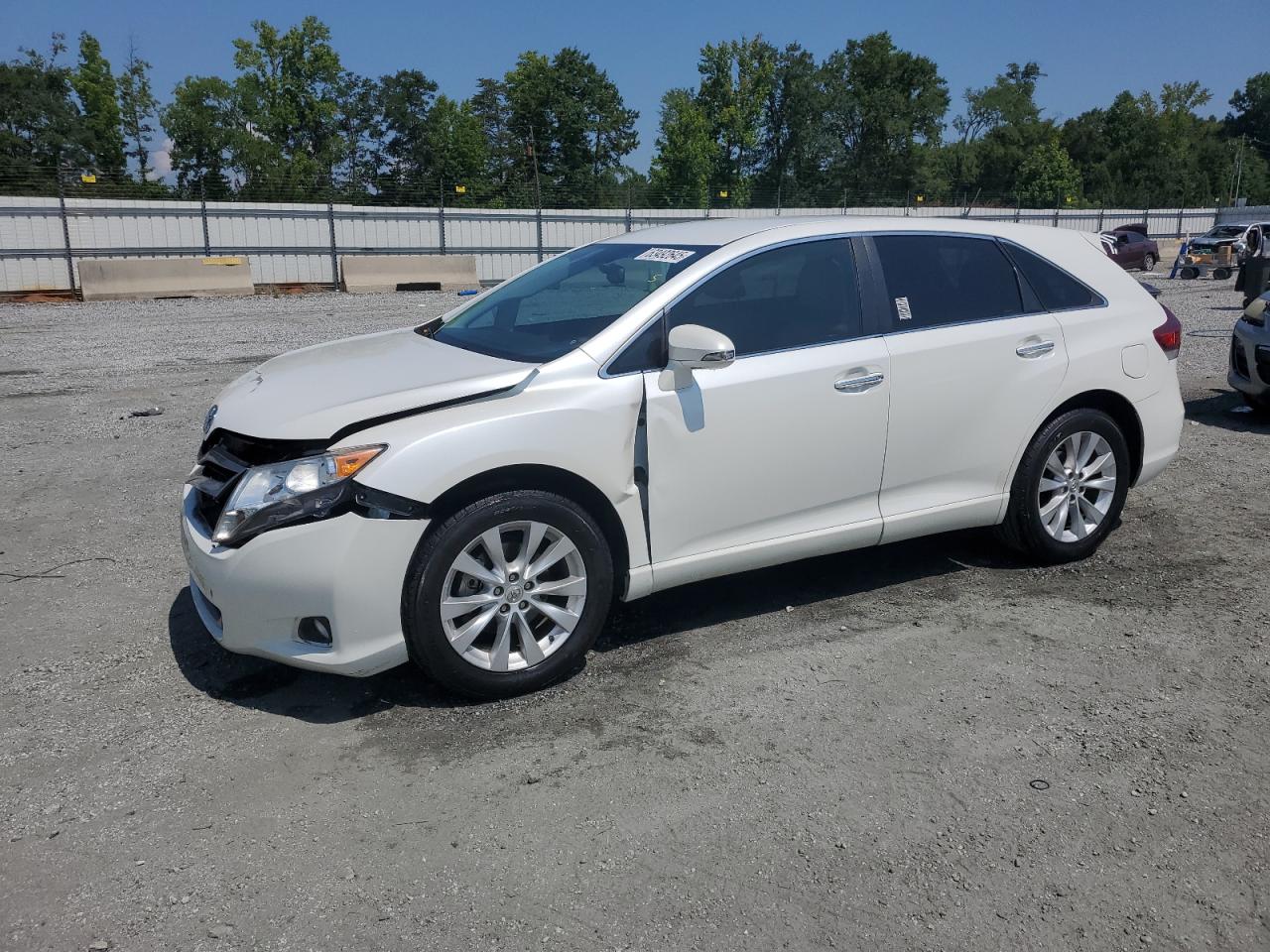 TOYOTA VENZA LE