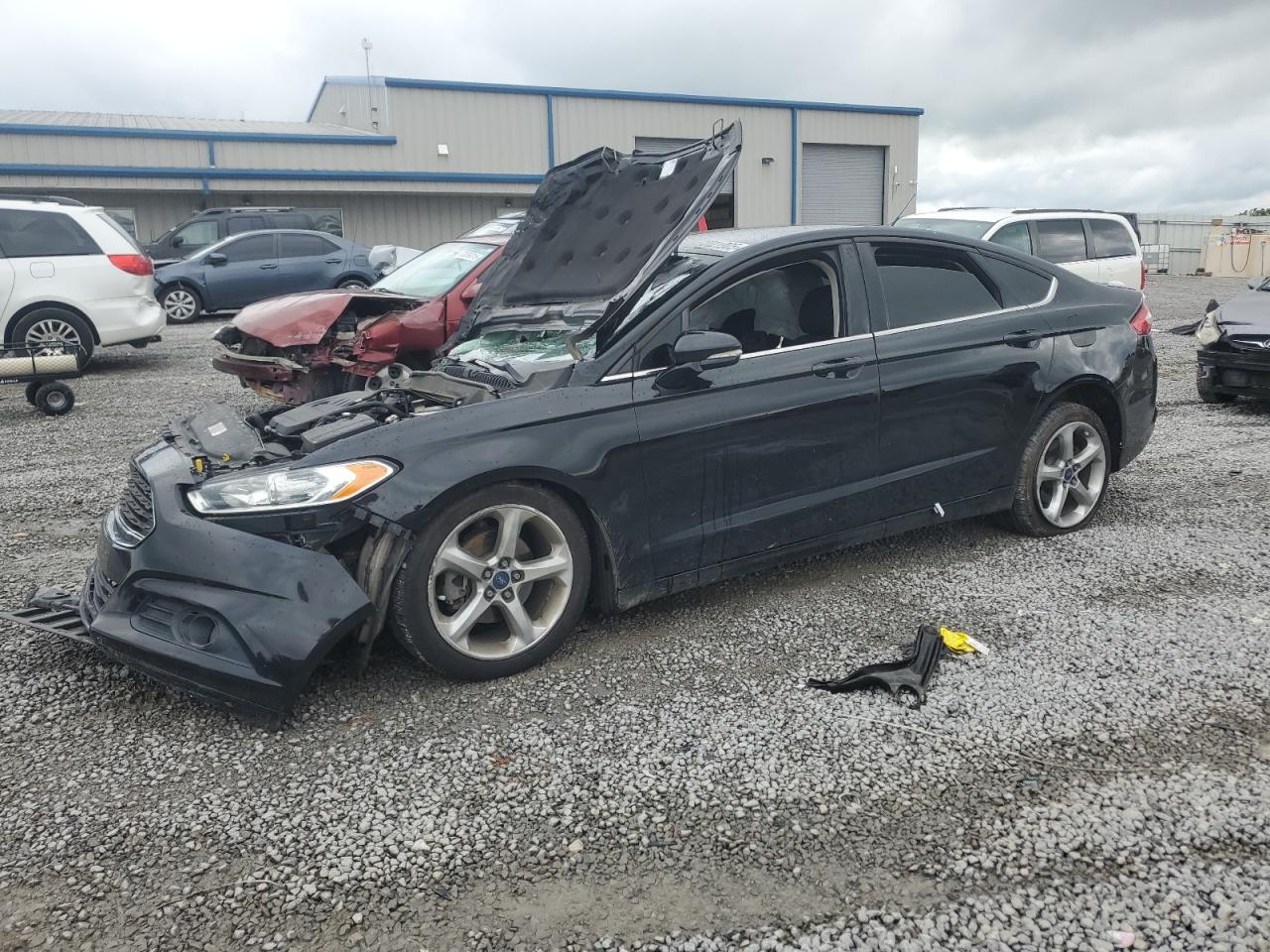 FORD FUSION SE