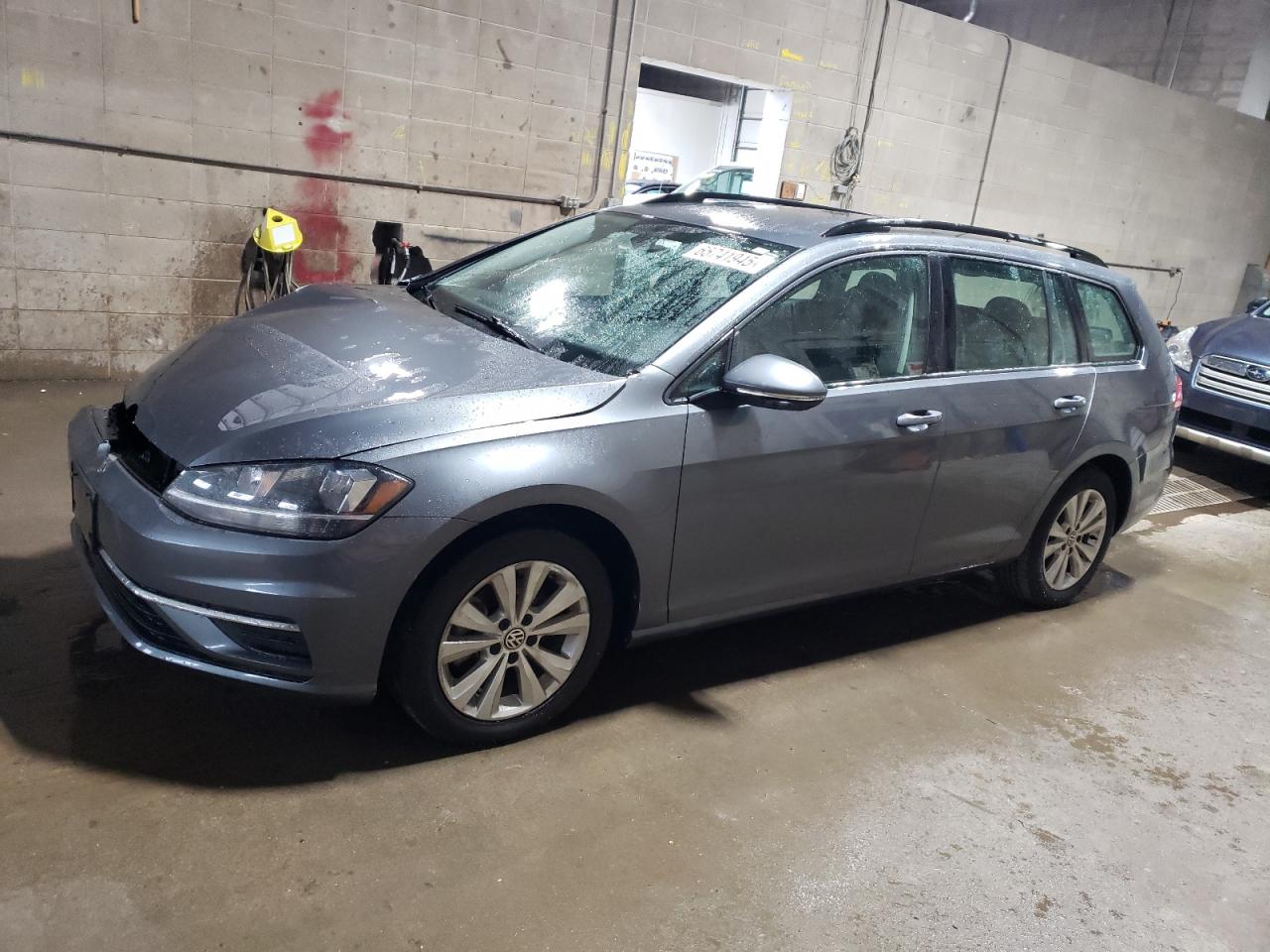 VOLKSWAGEN GOLF SPORTSVAN S