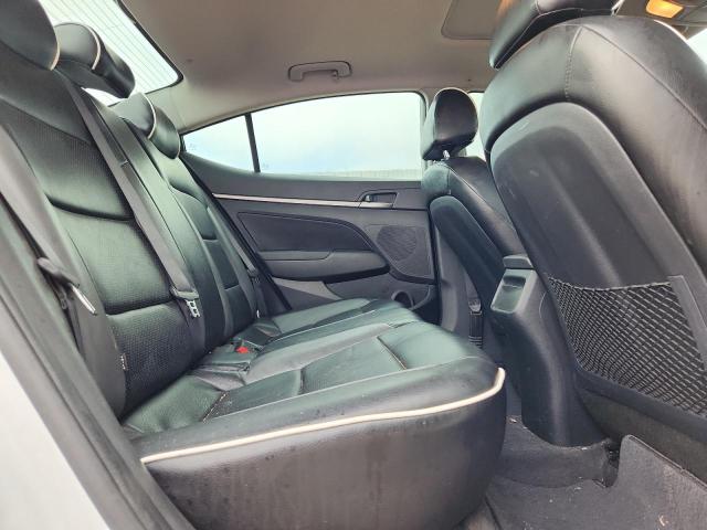 2018 HYUNDAI ELANTRA SE 5NPD84LF6JH232219