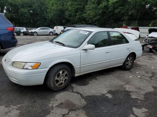 TOYOTA CAMRY CE