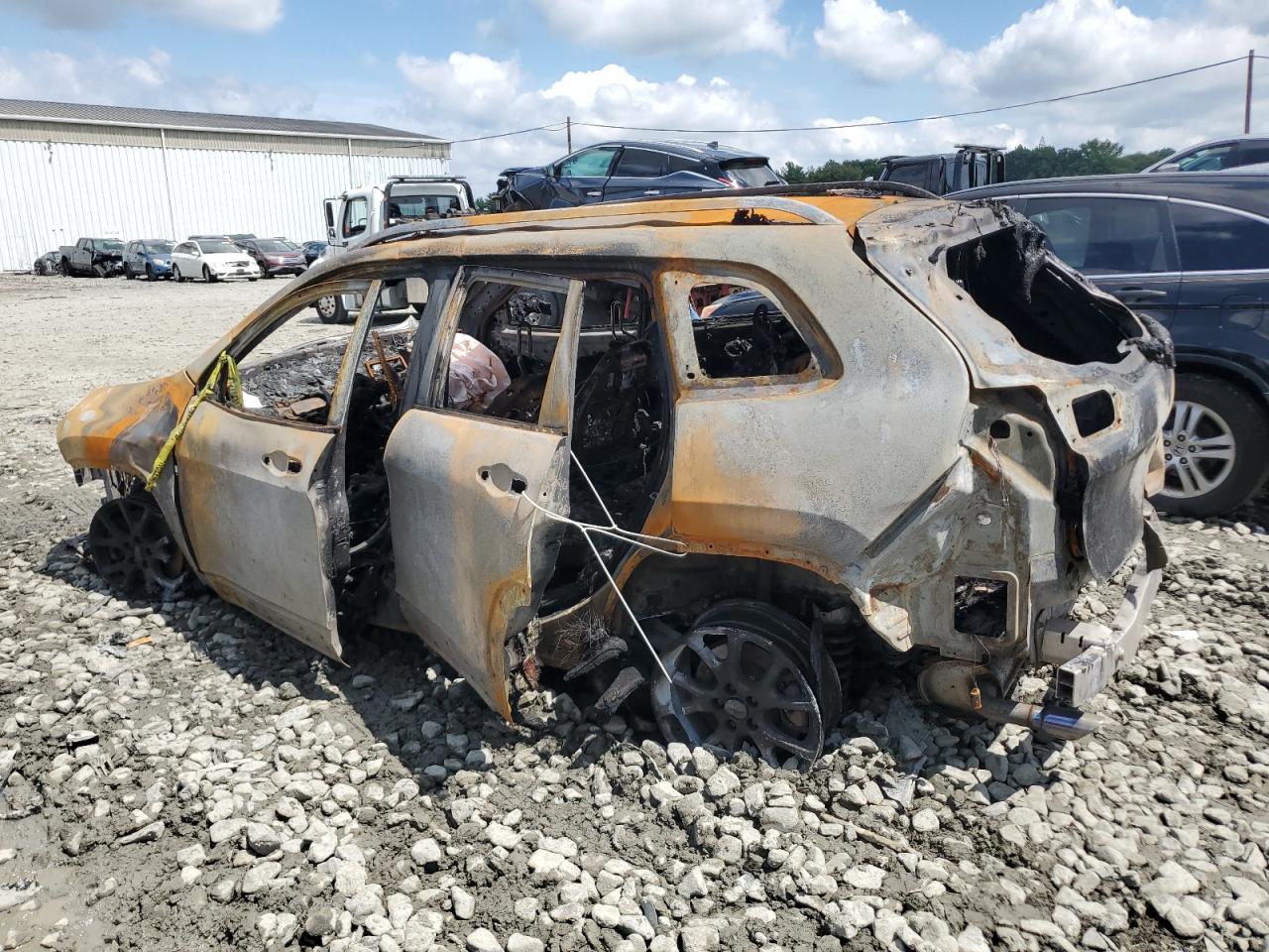 JEEP GRAND CHEROKEE LATITUDE