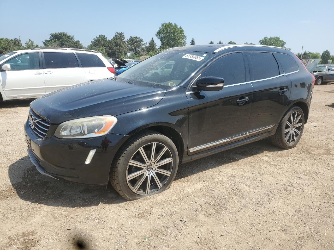 VOLVO XC60 T6 PLATINUM