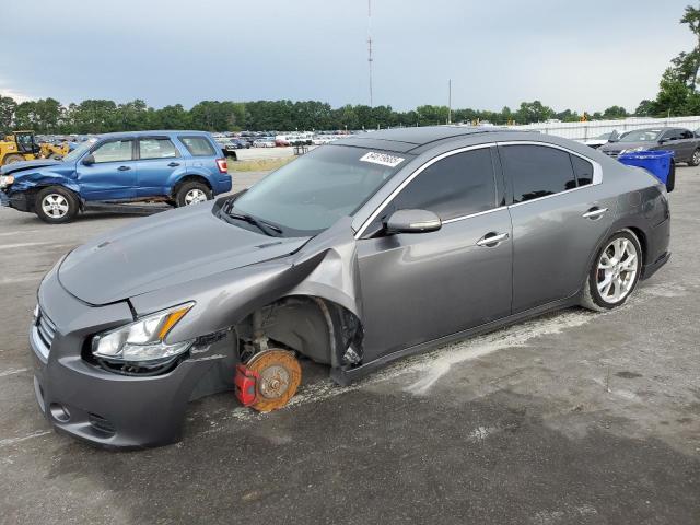 NISSAN MAXIMA S
