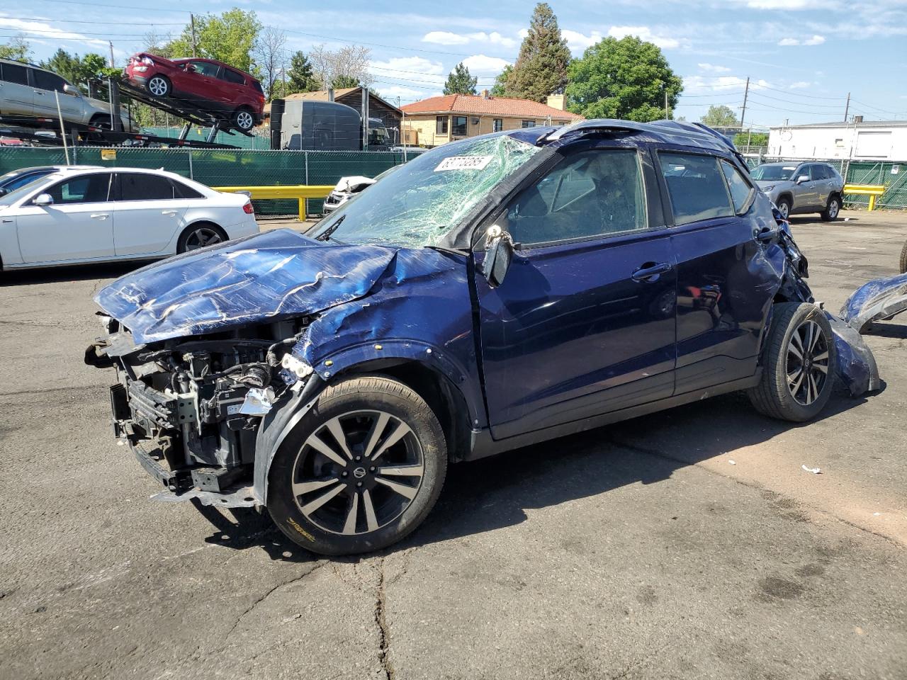 NISSAN KICKS SV