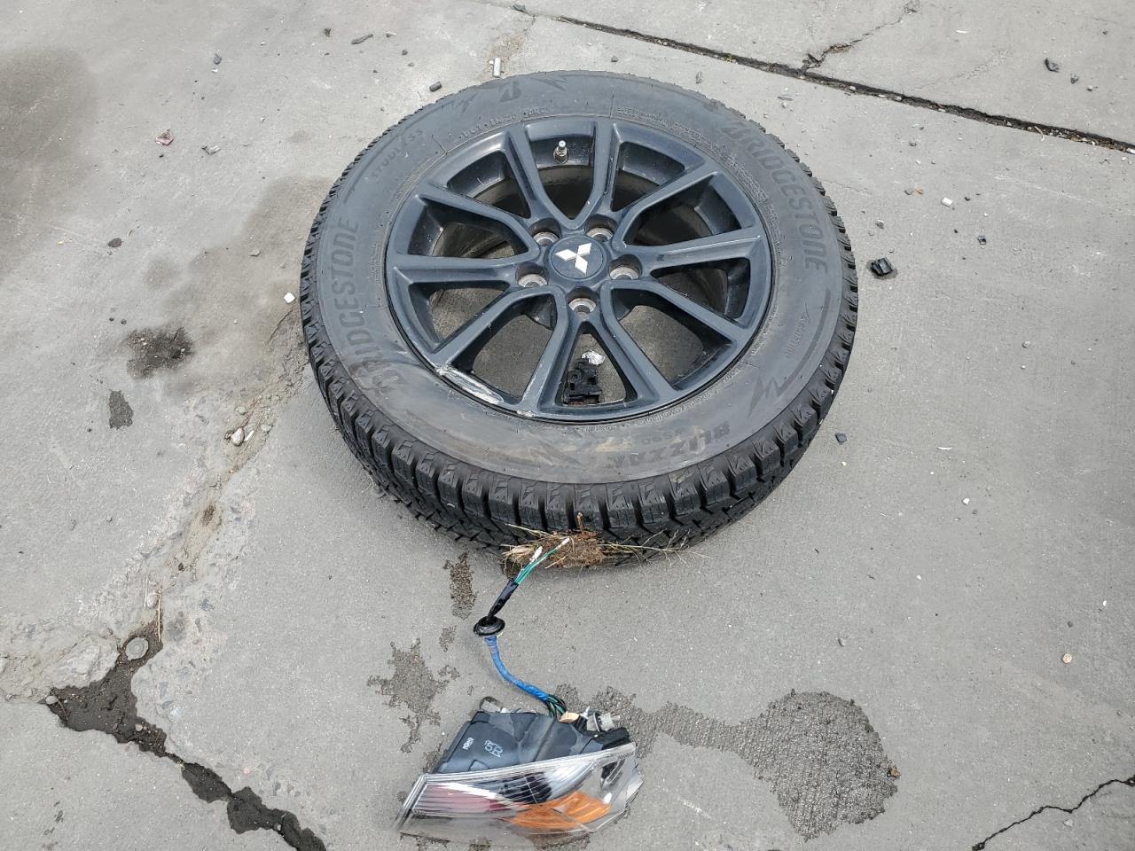 MITSUBISHI LANCER ES