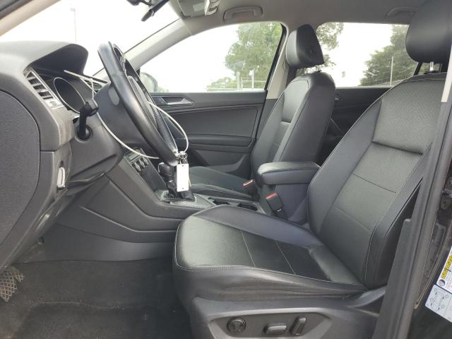 2018 VOLKSWAGEN TIGUAN SE 3VV3B7AXXJM209824
