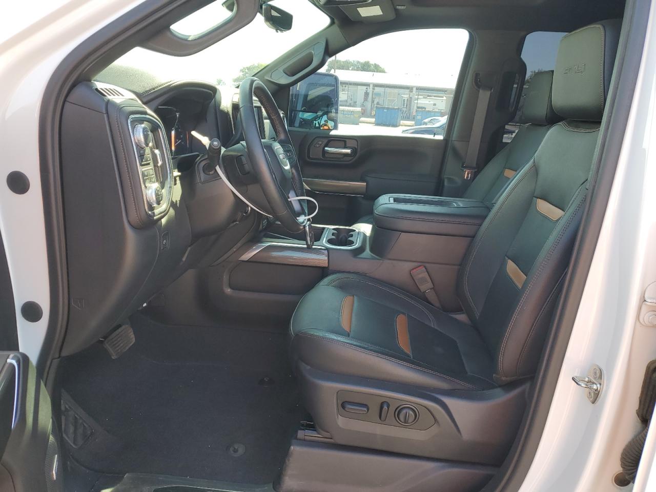 GMC SIERRA K2500 AT4