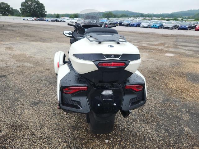 2024 CAN-AM SPYDER ROA 2BXNBDD20RV001100