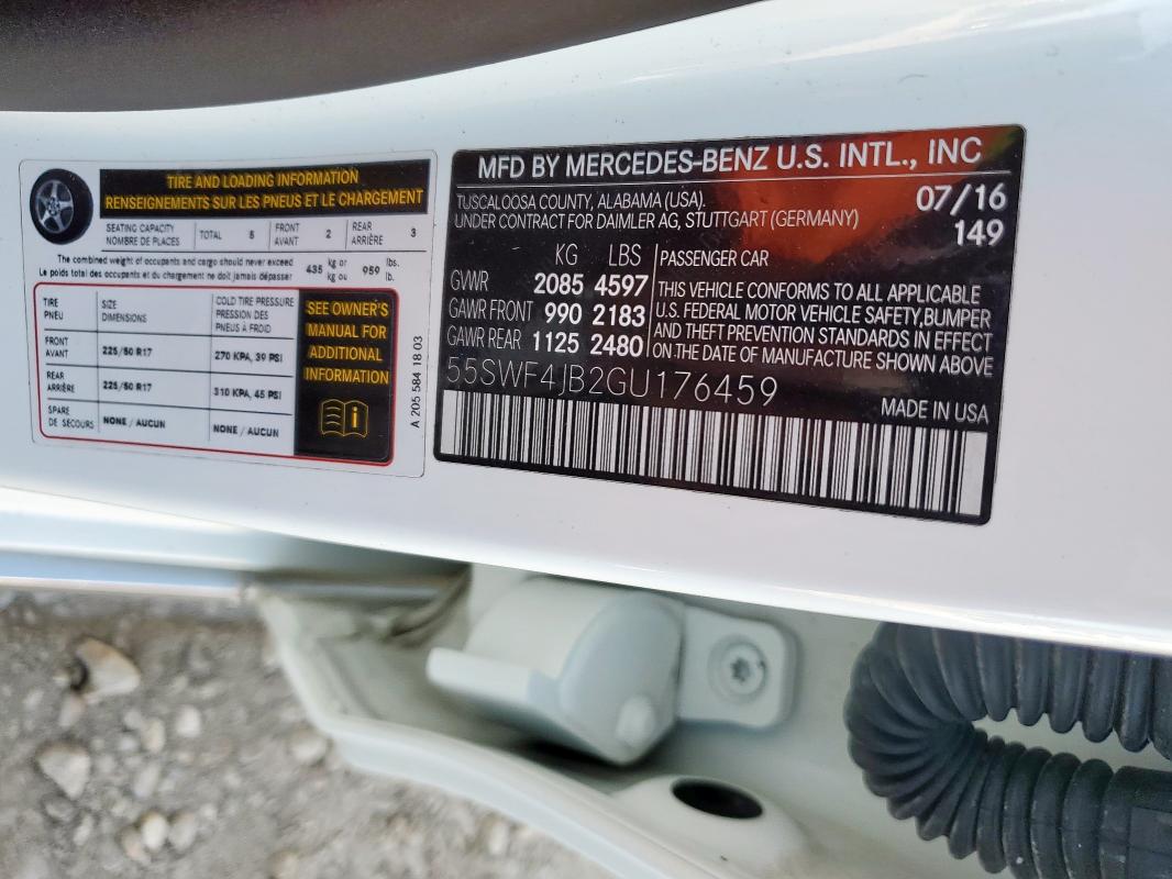 2016 MERCEDES-BENZ C 300 - 55SWF4JB2GU176459