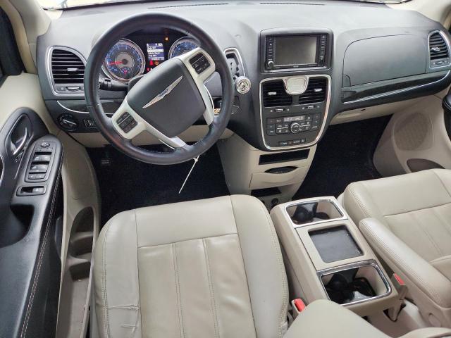 2014 CHRYSLER TOWN & COU - 2C4RC1BG9ER413353