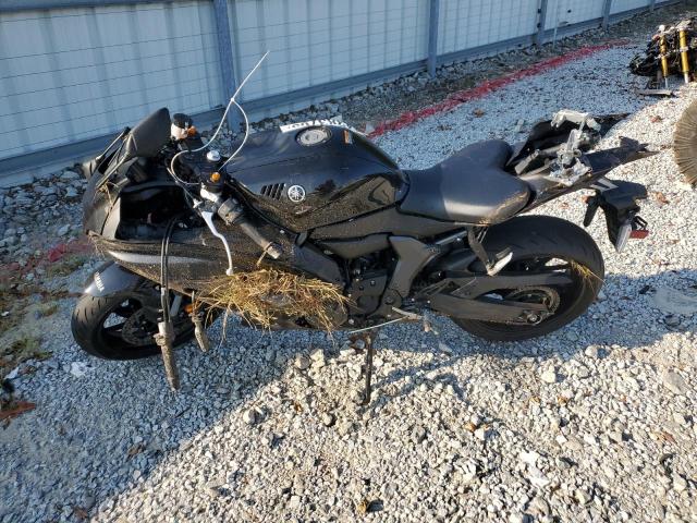 2025 YAMAHA YZFR7 JYARM38E4SA016403
