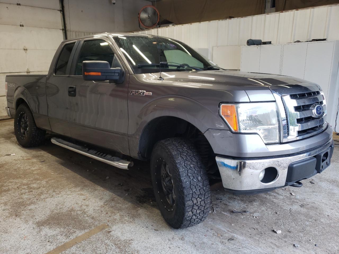 FORD F-150 SUPER CAB