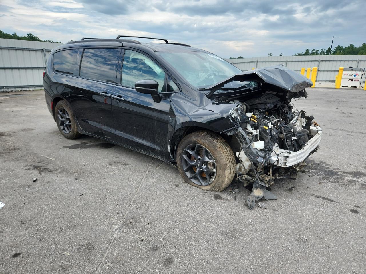 CHRYSLER PACIFICA LIMITED