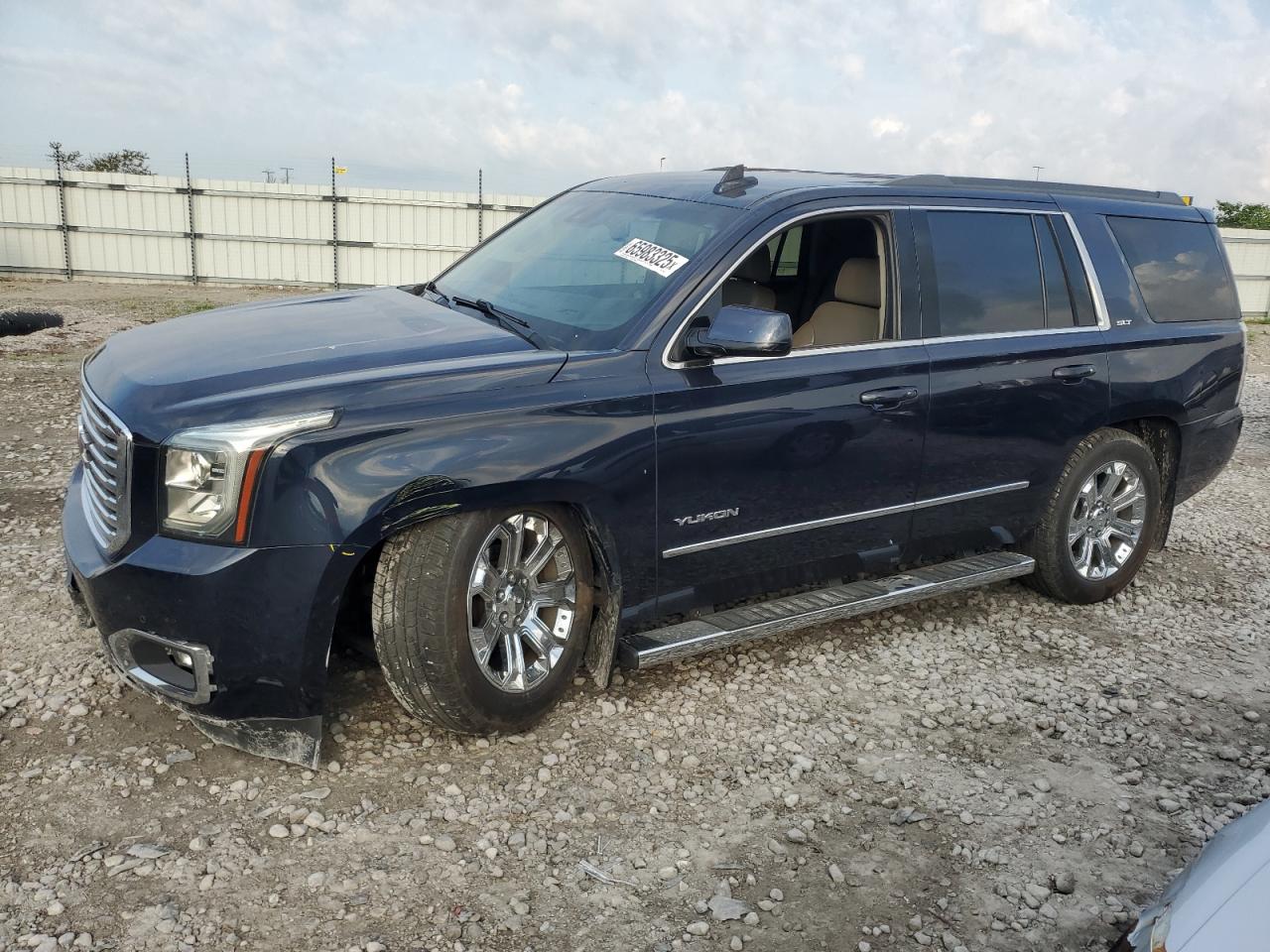 GMC YUKON SLT