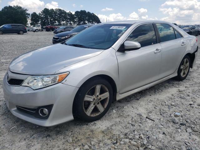 TOYOTA CAMRY BASE