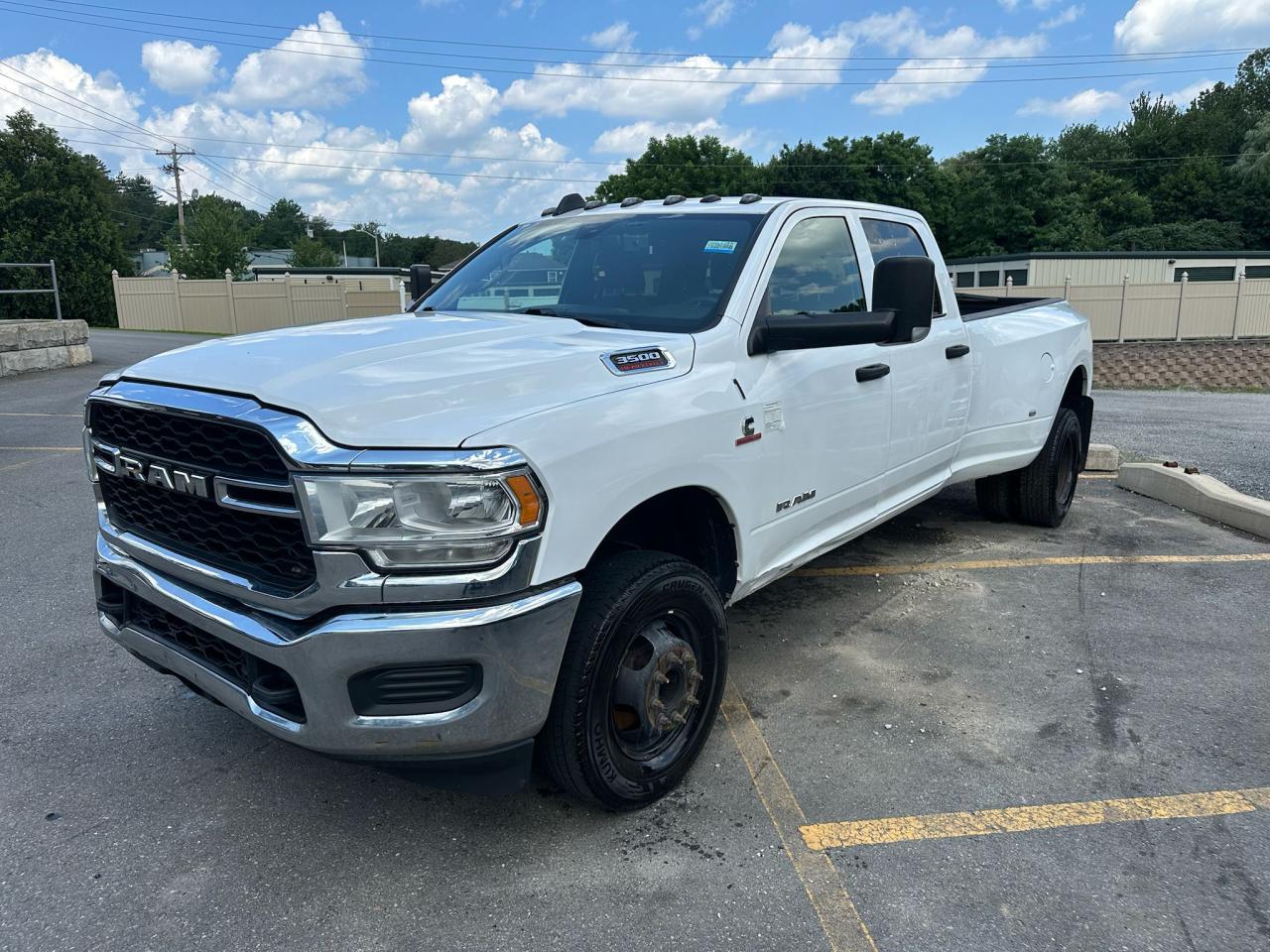 RAM 3500 TRADESMAN