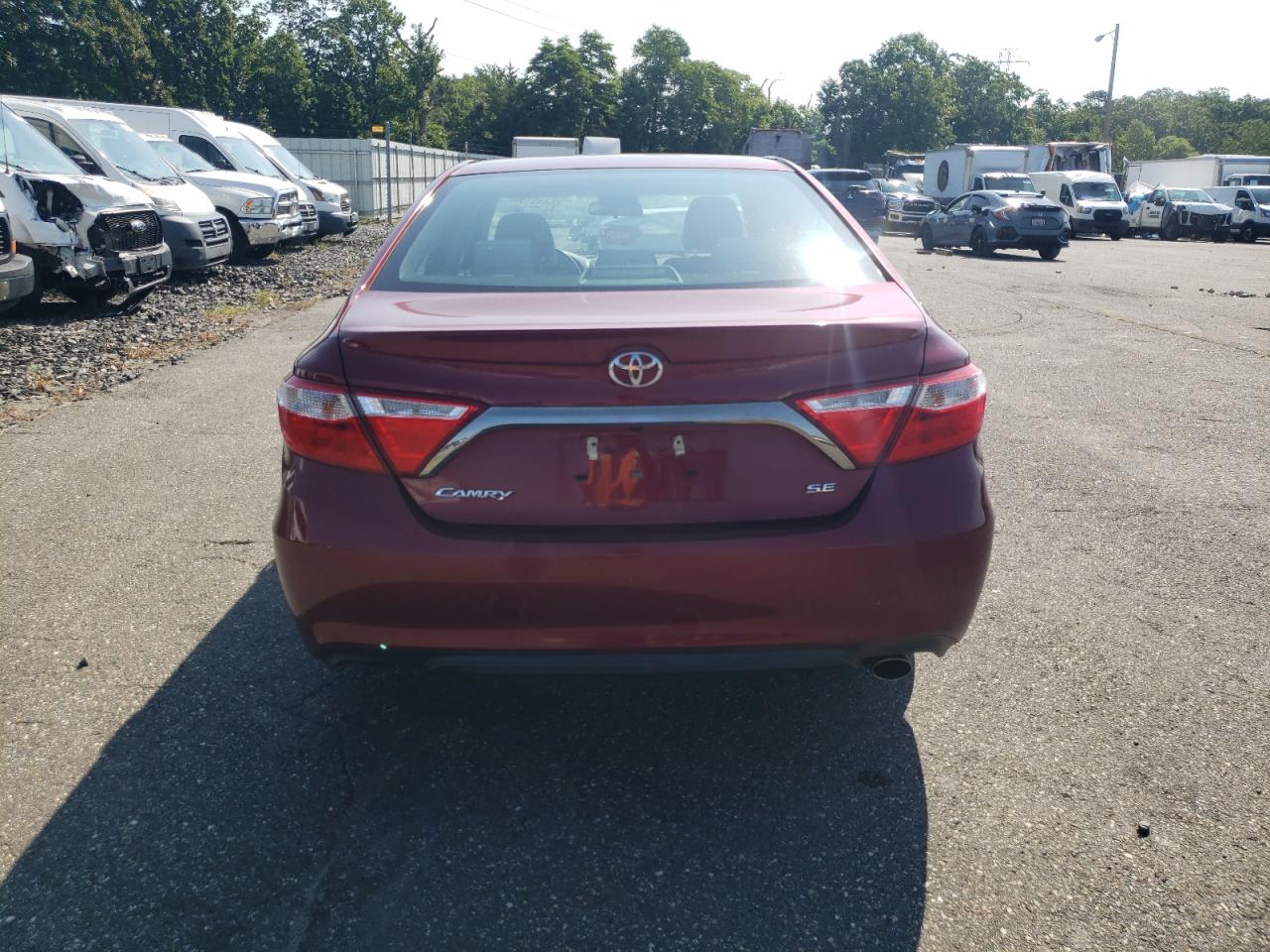 TOYOTA CAMRY LE