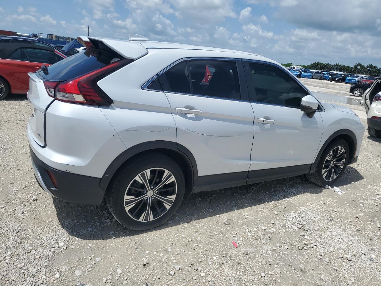 MITSUBISHI ECLIPSE SE