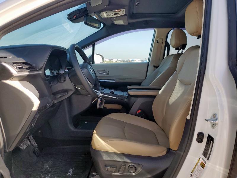 2021 TOYOTA SIENNA XLE 5TDYRKEC7MS049397