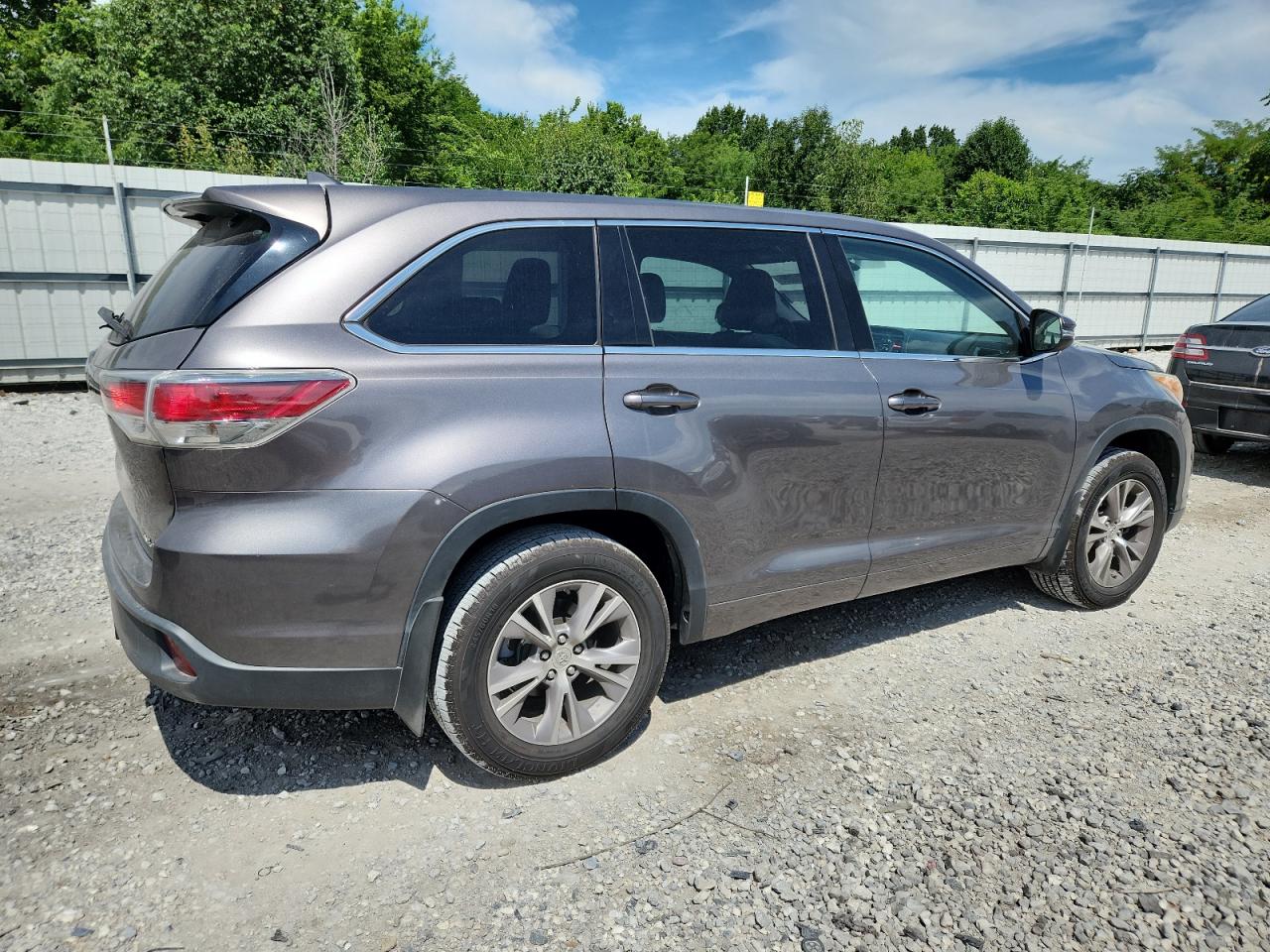TOYOTA HIGHLANDER LE