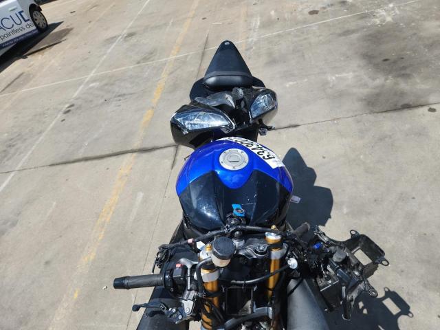 2011 YAMAHA YZFR6 JYARJ16E3BA021995