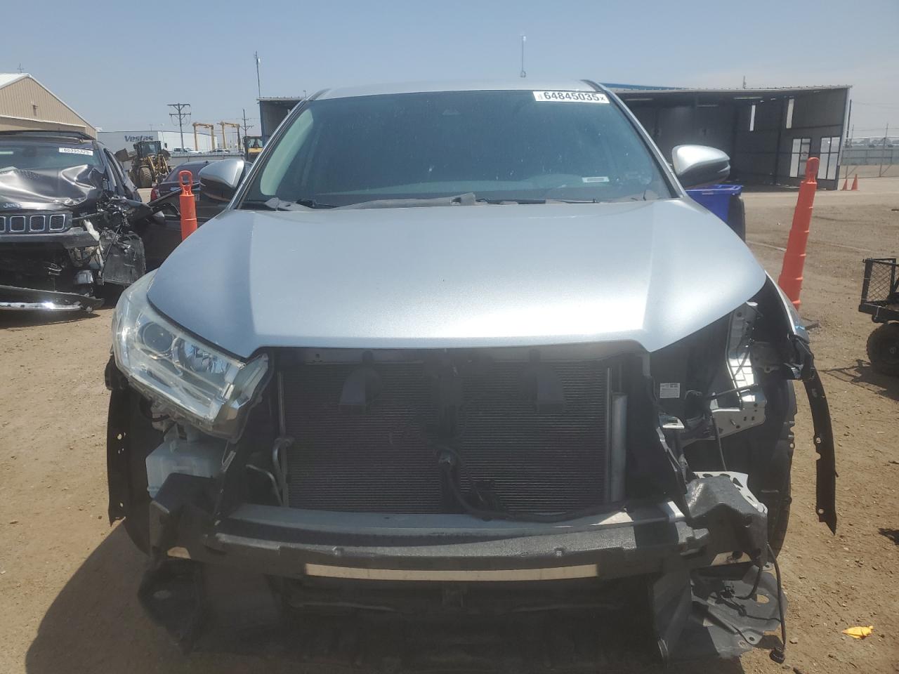 TOYOTA HIGHLANDER LE