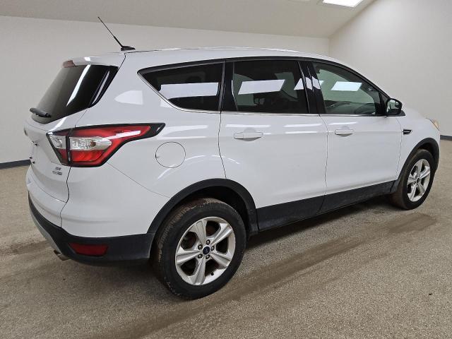 Vin: 1fmcu9gd7hua94053, lot: 62873585, ford escape se 20173