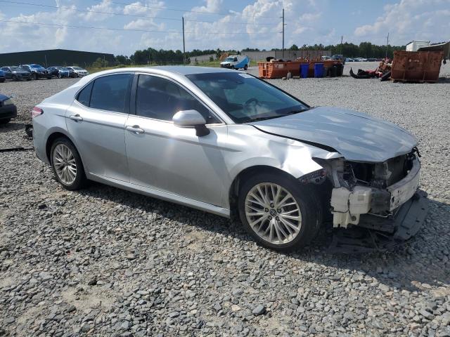 2018 TOYOTA CAMRY L 4T1B11HK4JU004172