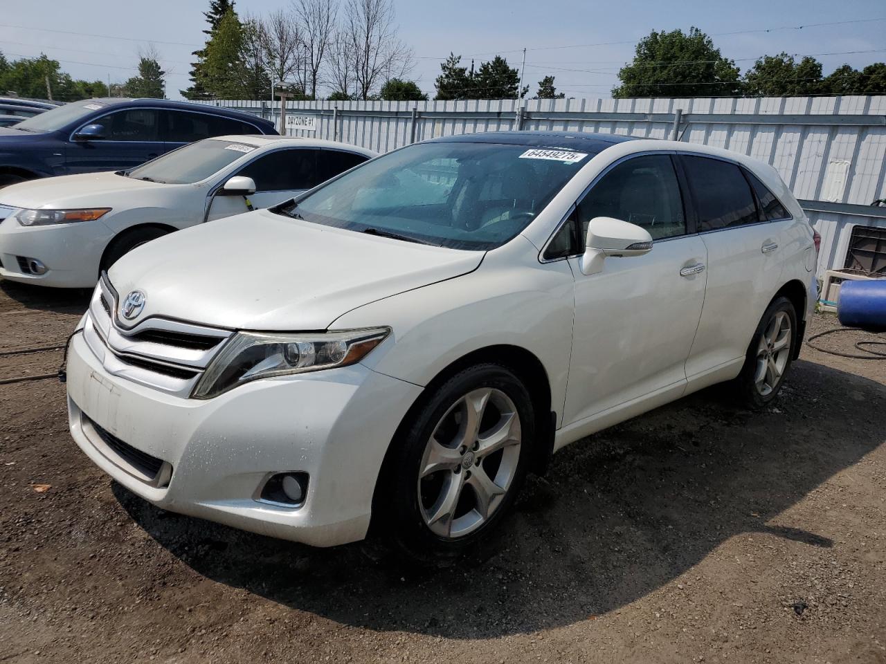 TOYOTA VENZA LE