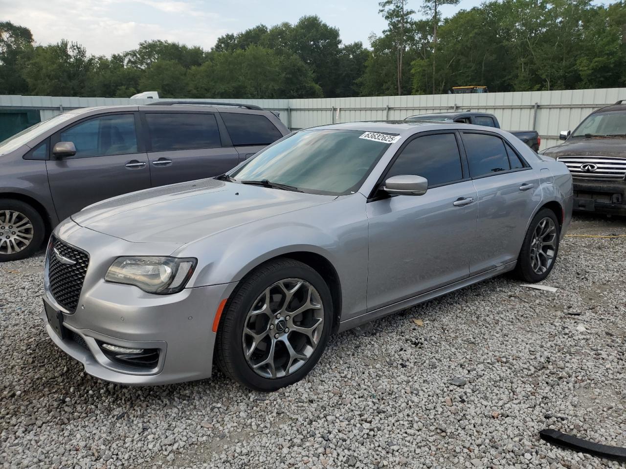 CHRYSLER 300S S