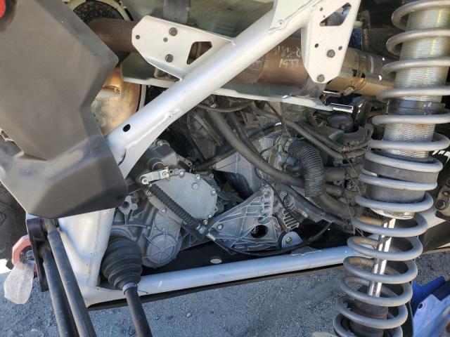 2020 CAN-AM MAVERICK X - 3JBVNAV28LK000108
