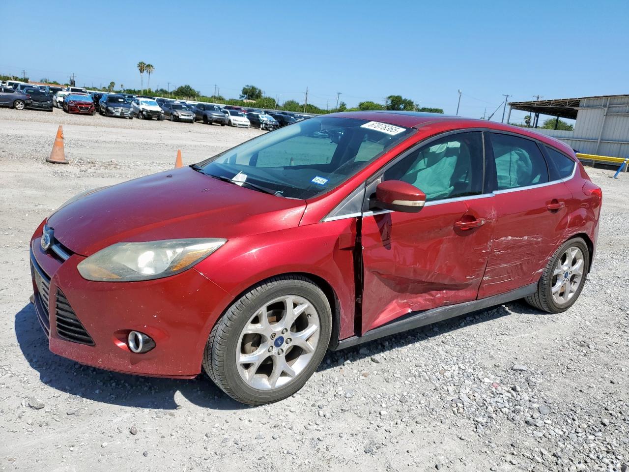 FORD FOCUS TITANIUM