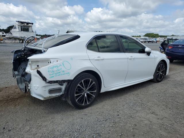 2018 TOYOTA CAMRY L - JTNB11HK4J3007207