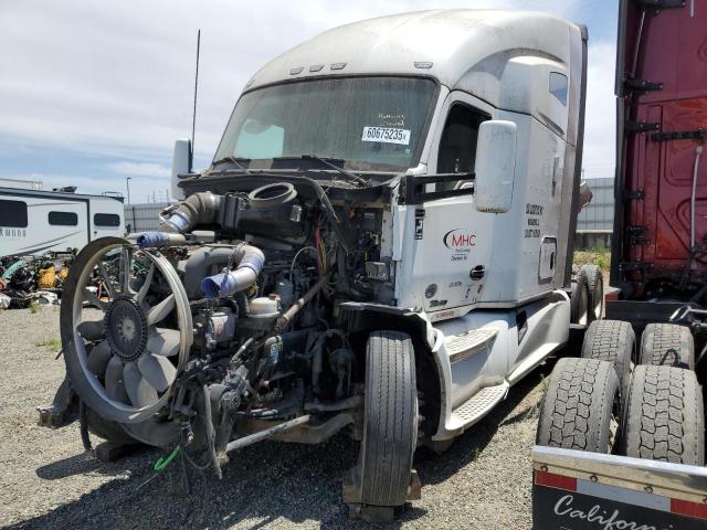 KENWORTH CONSTRUCTI 2018 white  diesel 1XKYDP9X8JJ192767 photo #3