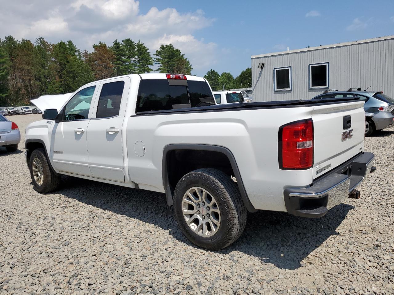 GMC SIERRA 1500 K1500 SLE