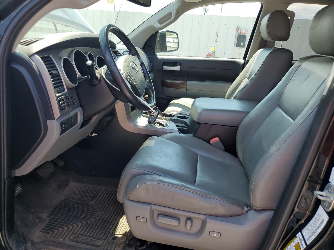 TOYOTA TUNDRA DOUBLE CAB LIMITED
