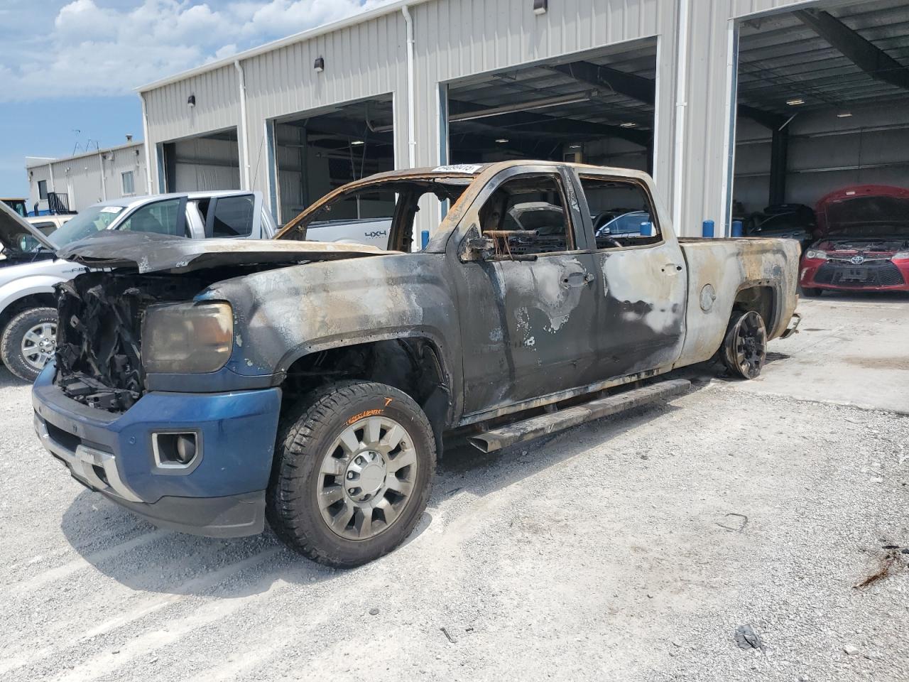 GMC SIERRA 2500HD K2500 DENALI