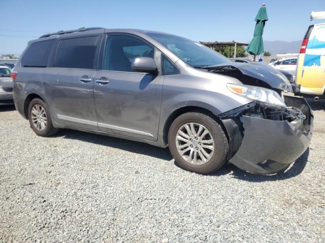 2015 TOYOTA SIENNA XLE 5TDYK3DC3FS630720
