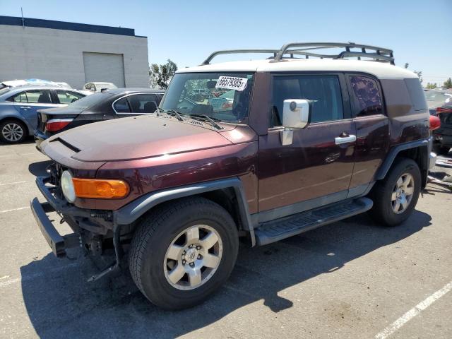 TOYOTA FJ CRUISER