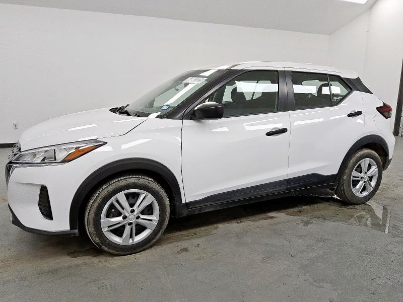 NISSAN KICKS S