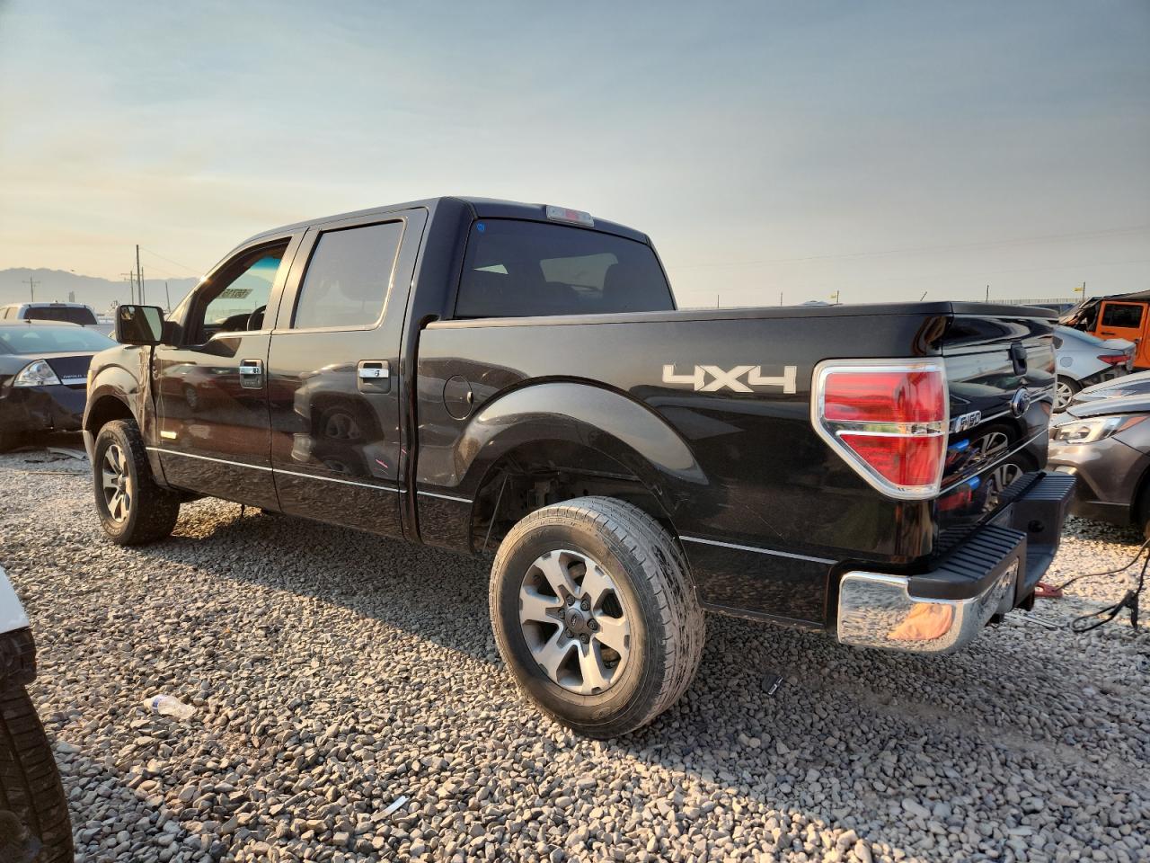 FORD F-150 SUPERCREW