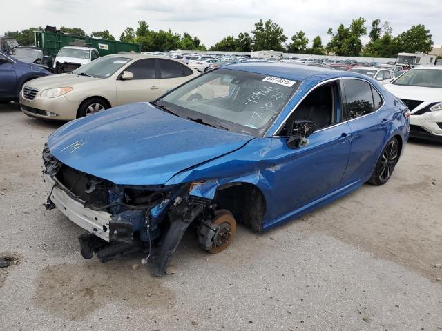 TOYOTA CAMRY XSE