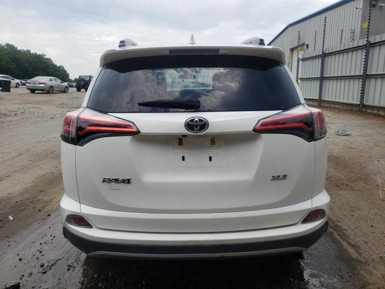 TOYOTA RAV4 ADVENTURE