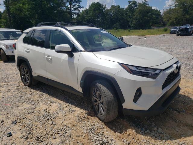 2022 TOYOTA RAV4 XLE PREMIUM JTMB6RFV5ND076294