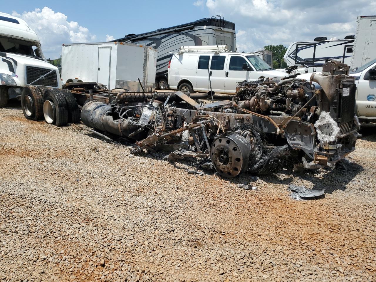 Lot #3221147900 2012 KENWORTH T660