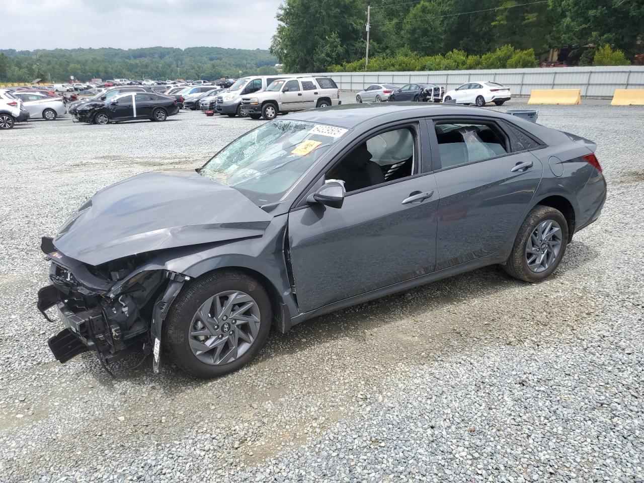 HYUNDAI ELANTRA SEL