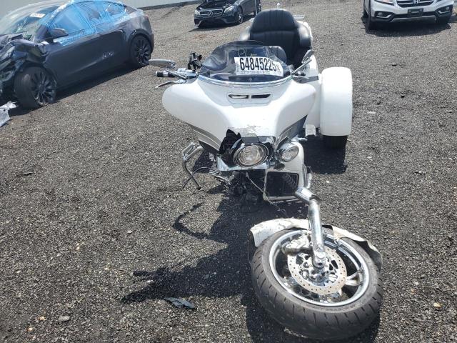 2020 HARLEY-DAVIDSON FLHTCUTGSE 1HD1TBH10LB957255